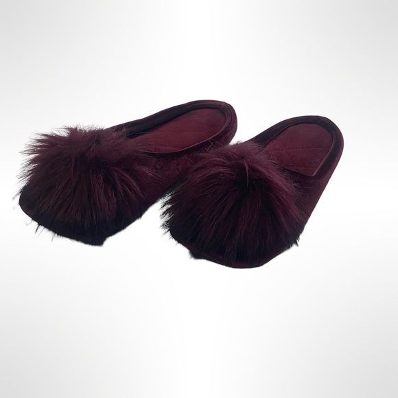 INC International Concepts Shoes - Elegant Burgundy Fur Pom-Pom Women's Slippers size 7.5